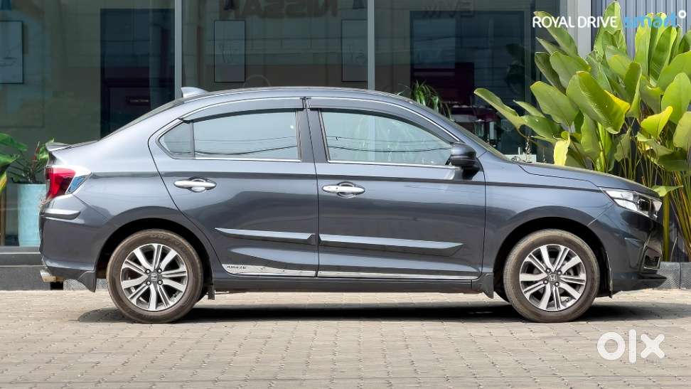 Honda Amaze, 2022, Petrol