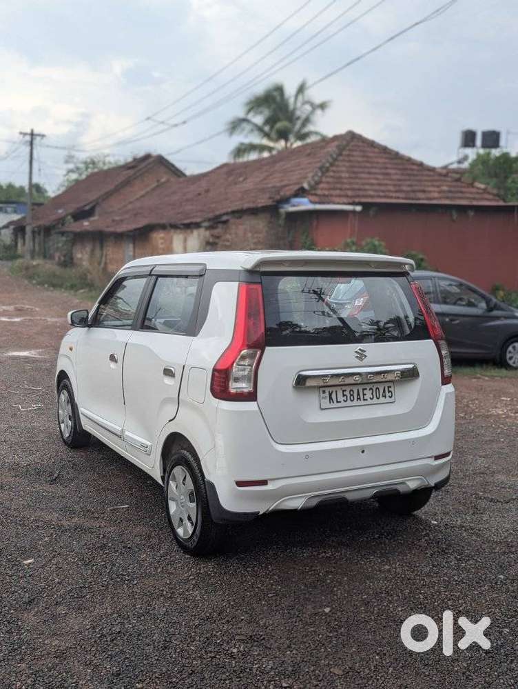 Maruti Suzuki Wagon R Vxi Amt1.2, 2021, Petrol