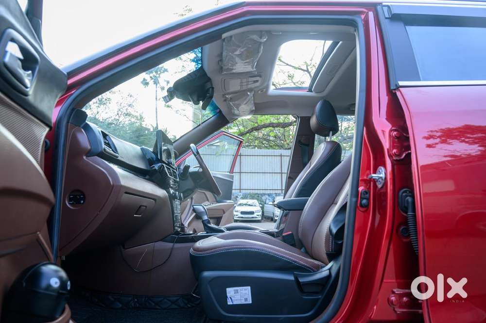 Mahindra Xuv 3xo Ax5l 1.2 Petrol At, 2024, Petrol