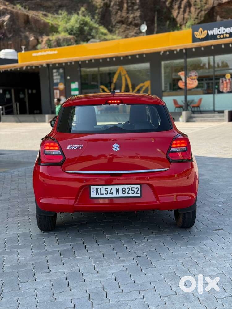 2020 Maruti Swift Vxi