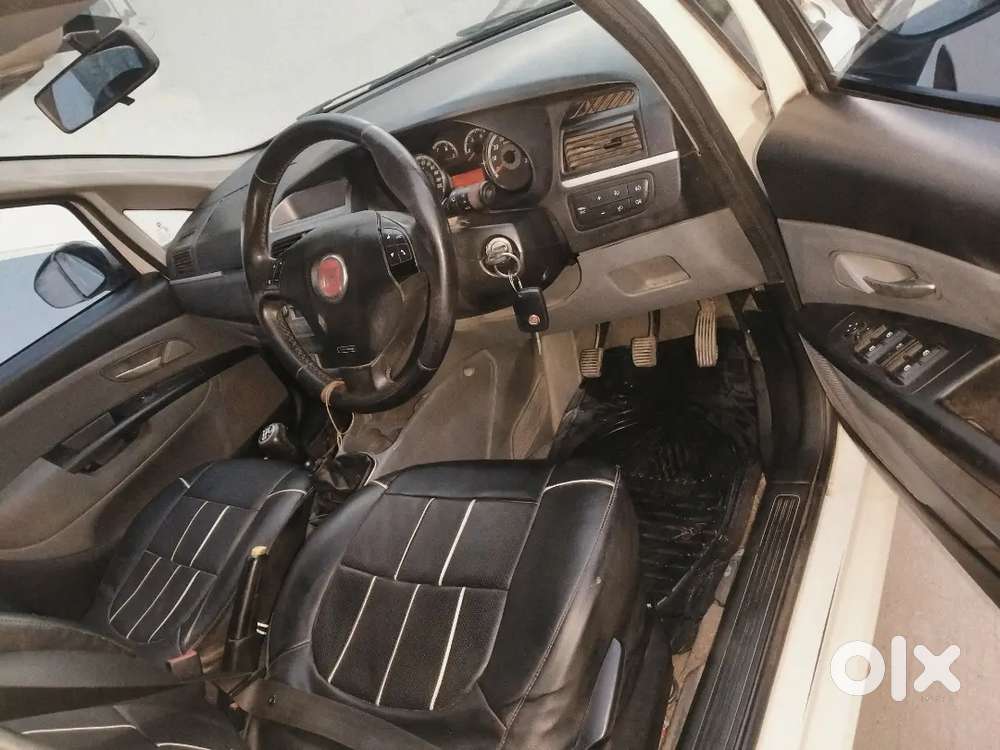 Fiat Grande Punto 2013 Diesel 75000 Km Driven