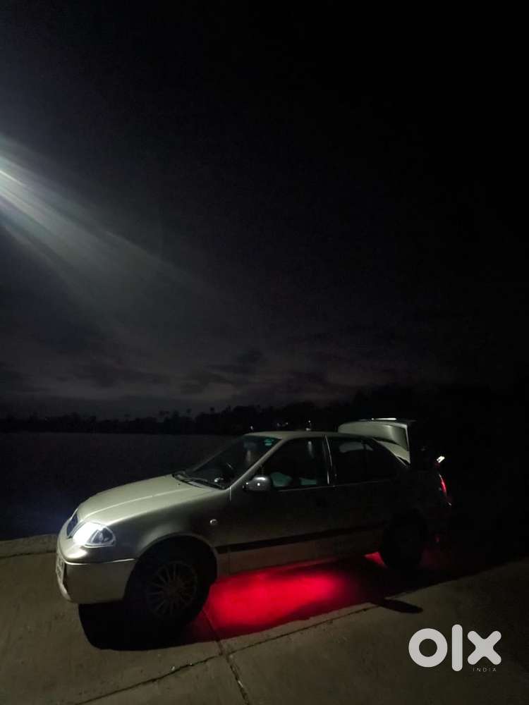 2002 Maruti Esteem Vxi Converted