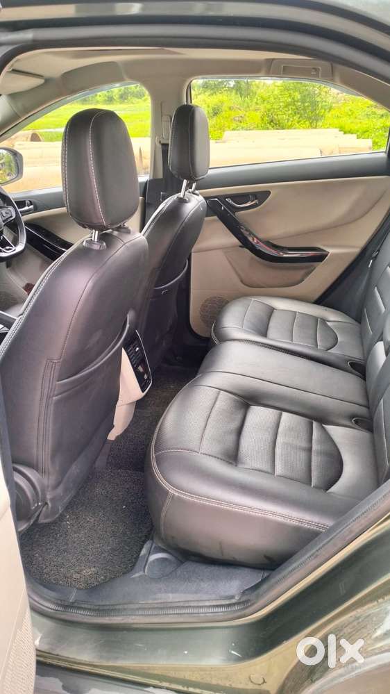 Tata Nexon Amt Xza Plus, 2020, Petrol