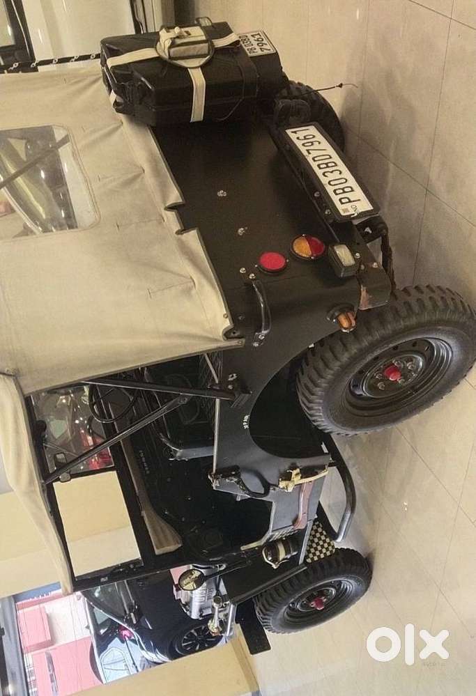 Mahindra Willys Low Bonet, 2021, Diesel