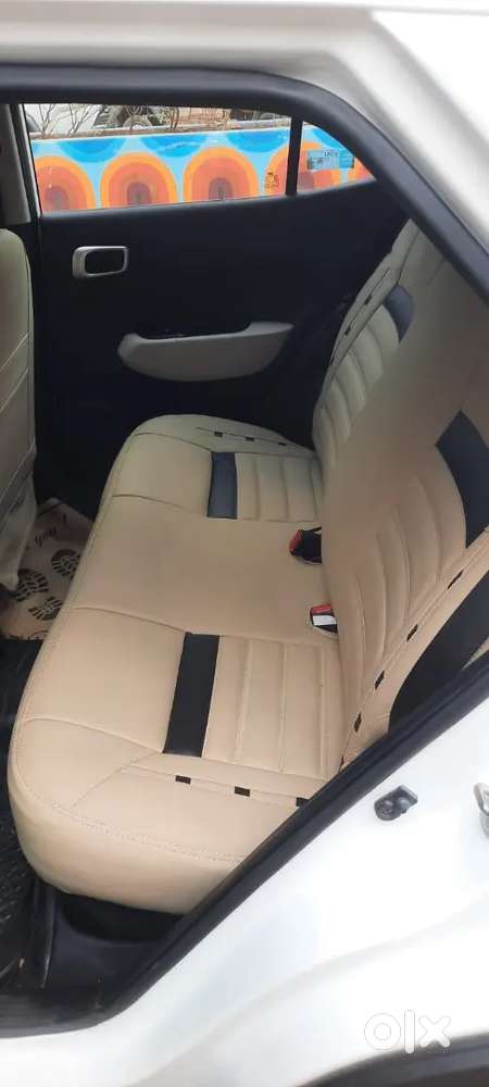 Hyundai Venue 2022 Petrol Well Maintained