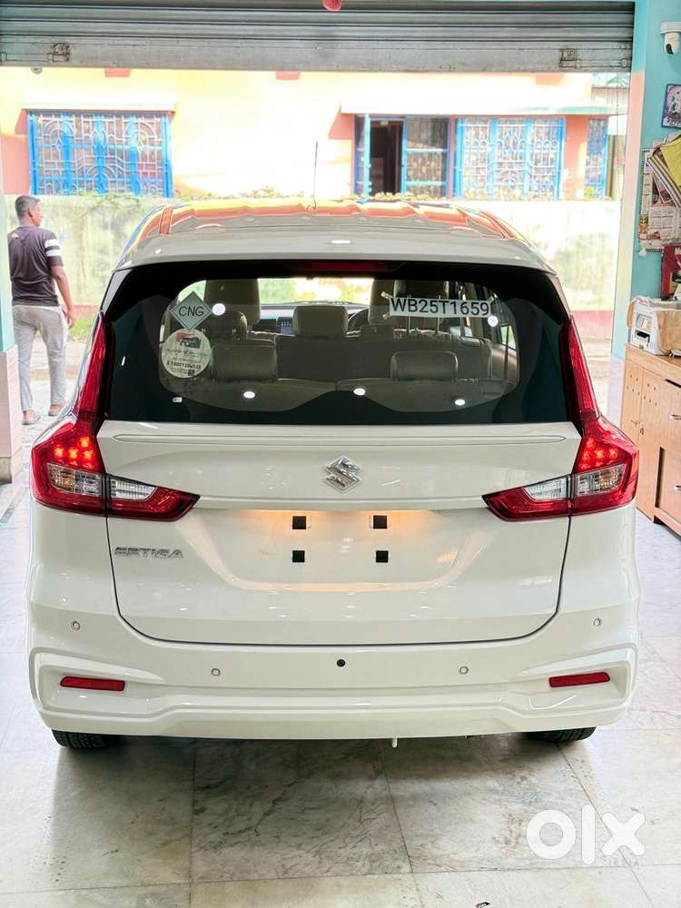 Maruti Suzuki Ertiga Vxi (o) Cng, 2025, Petrol