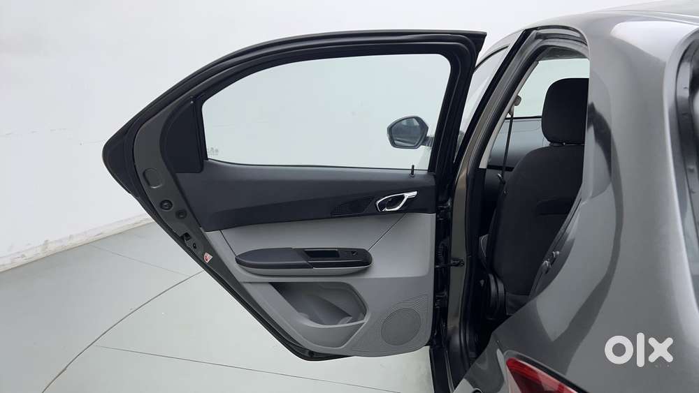 Tata Tiago Xza Plus, 2020, Petrol