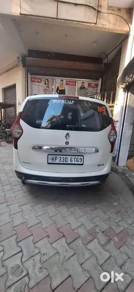 Renault Lodgy 2015 Diesel 156000 Km Driven