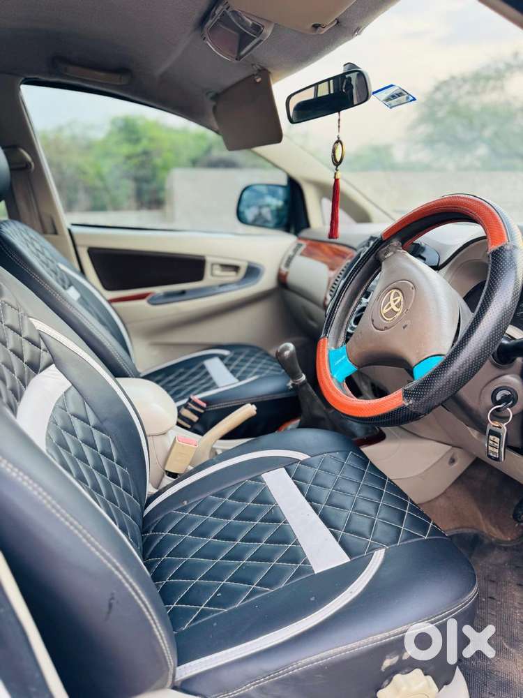 Toyota Innova 2009-2011 2.0 Vx 8 Str, 2010, Diesel