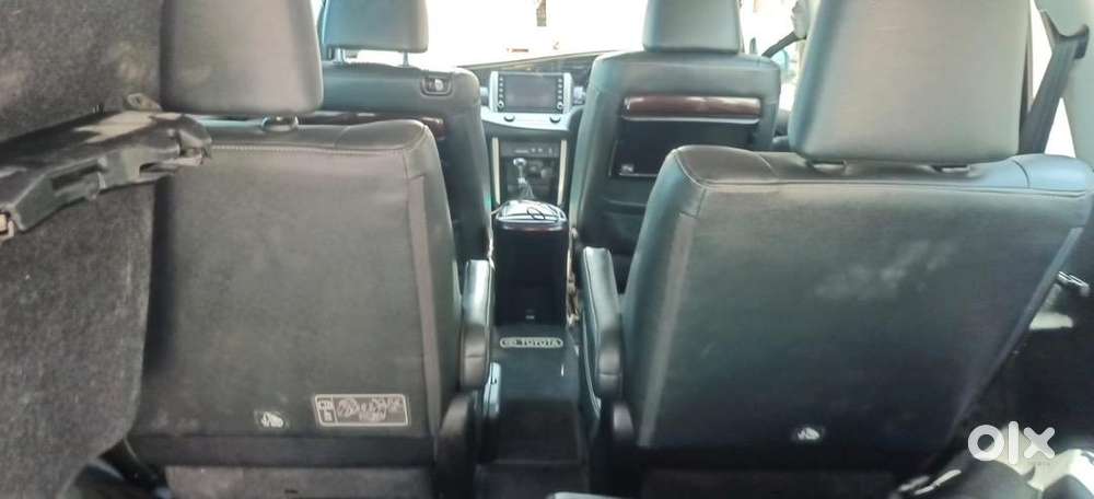 Toyota Innova Crysta 2022 Diesel Well Maintained