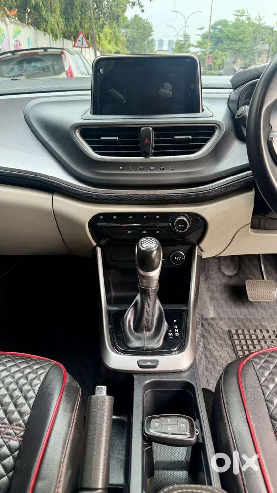 Tata Altroz Xz, 2024, Petrol
