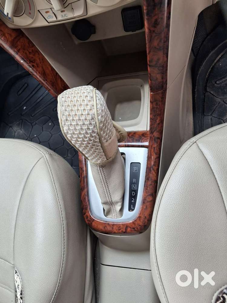 Maruti Suzuki Ertiga Vxi At Petrol, 2017, Petrol