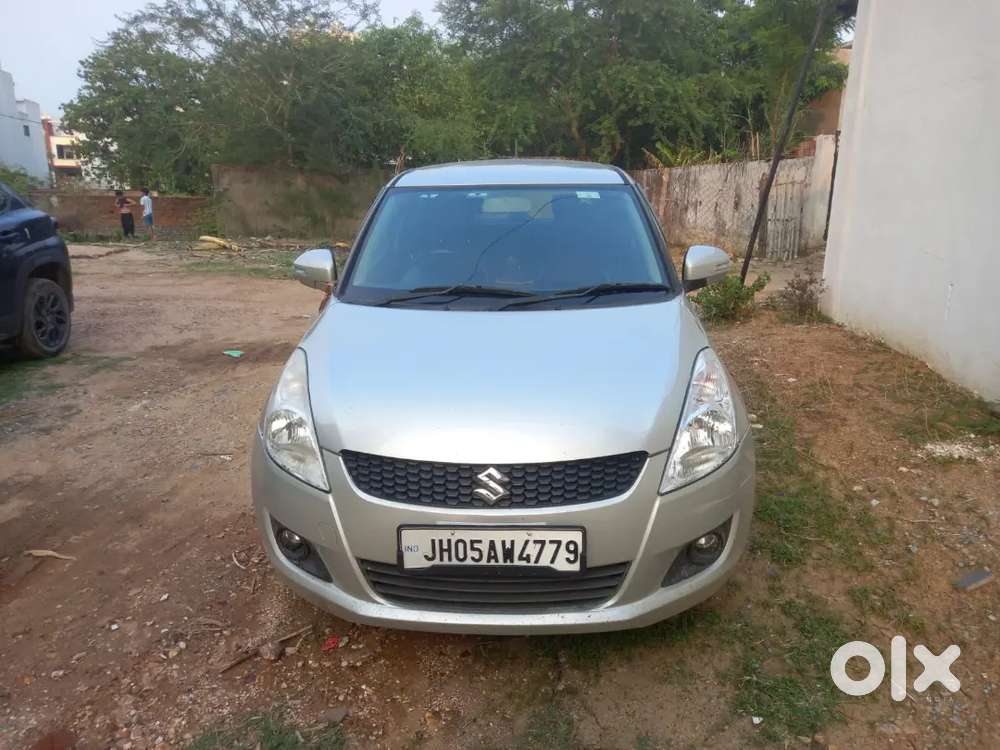 Swift 1.2 Vxi Maruti 2013