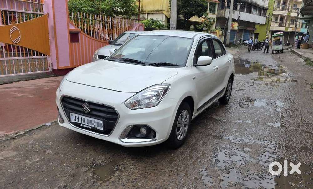 Maruti Suzuki Dzire 1.2 Vxi Amt, 2020, Petrol
