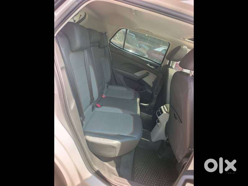 Skoda Kushaq 1.0 Tsi Style At, 2022, Petrol