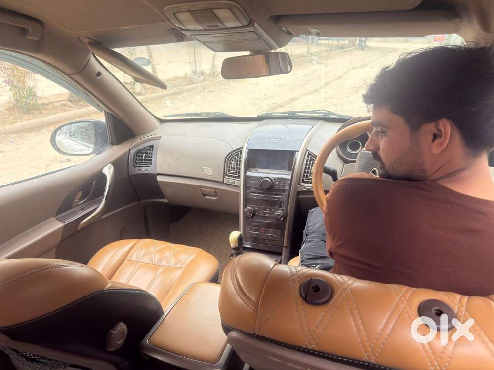 Mahindra Xuv500 Petrol 2014