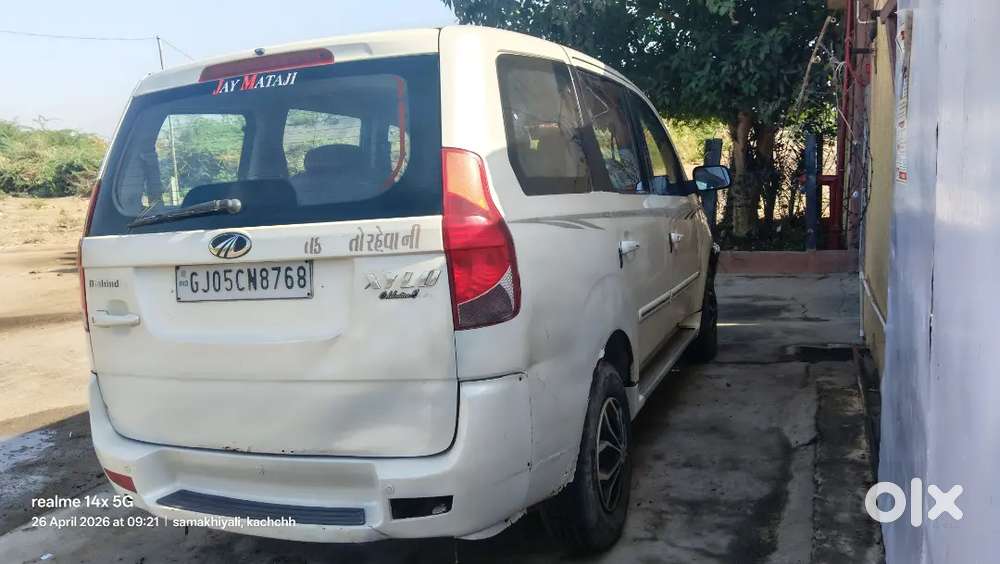 Samakhiyali Ma Mahindra Xylo Well Maintained