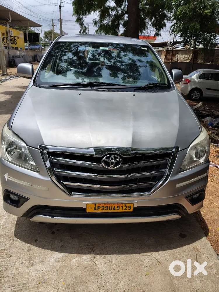 Toyota Innova Diesel 2.5 2016