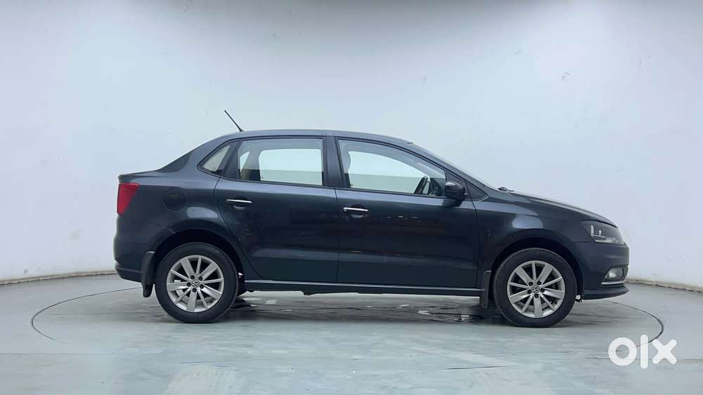 Volkswagen Ameo 1.2 Mpi Highline 16 Alloy, 2017, Petrol
