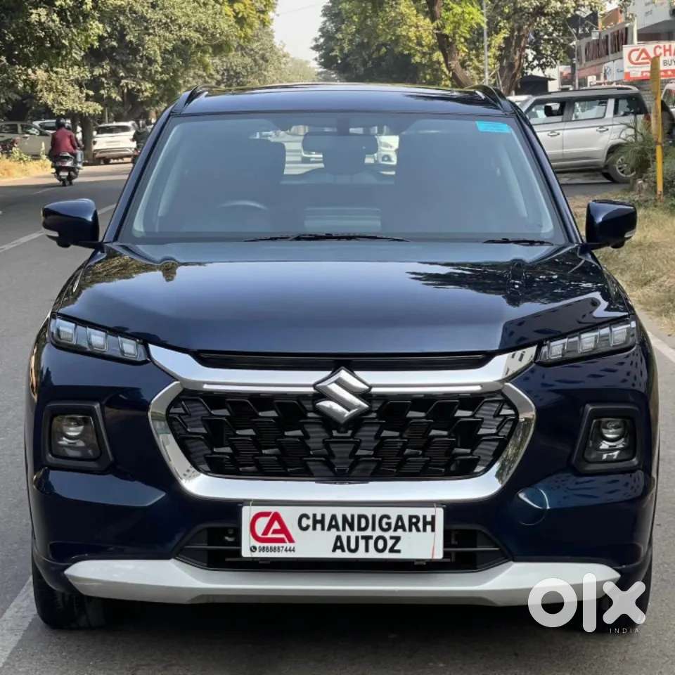 Maruti Suzuki Grand Vitara 1.5 Alpha Smart Hybrid At, 2022, Petrol