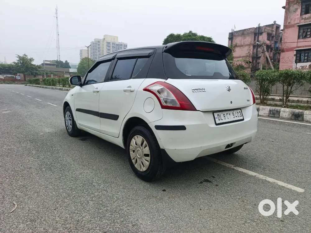 Maruti Suzuki Swift Vxi 2016