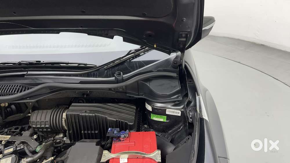 Tata Altroz 1.2 Xt, 2021, Petrol