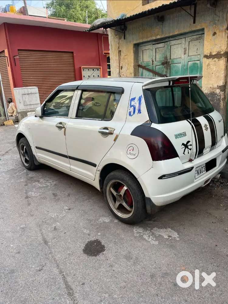 Swift Maruti Suzuki LXI 2008