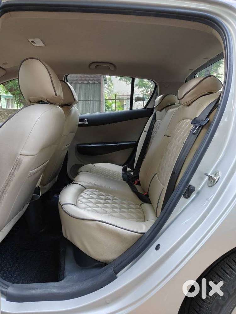 Hyundai I20 Asta Option, 2014
