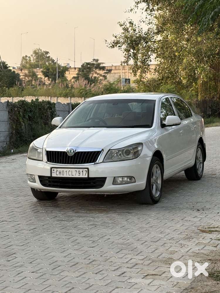 Skoda Laura 2.0 Ambition Tdi Cr At, 2012, Diesel