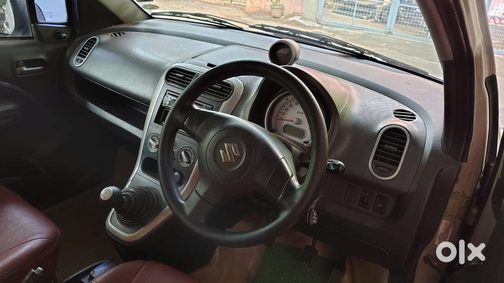 Maruti Suzuki Ritz Vxi, 2009, Petrol