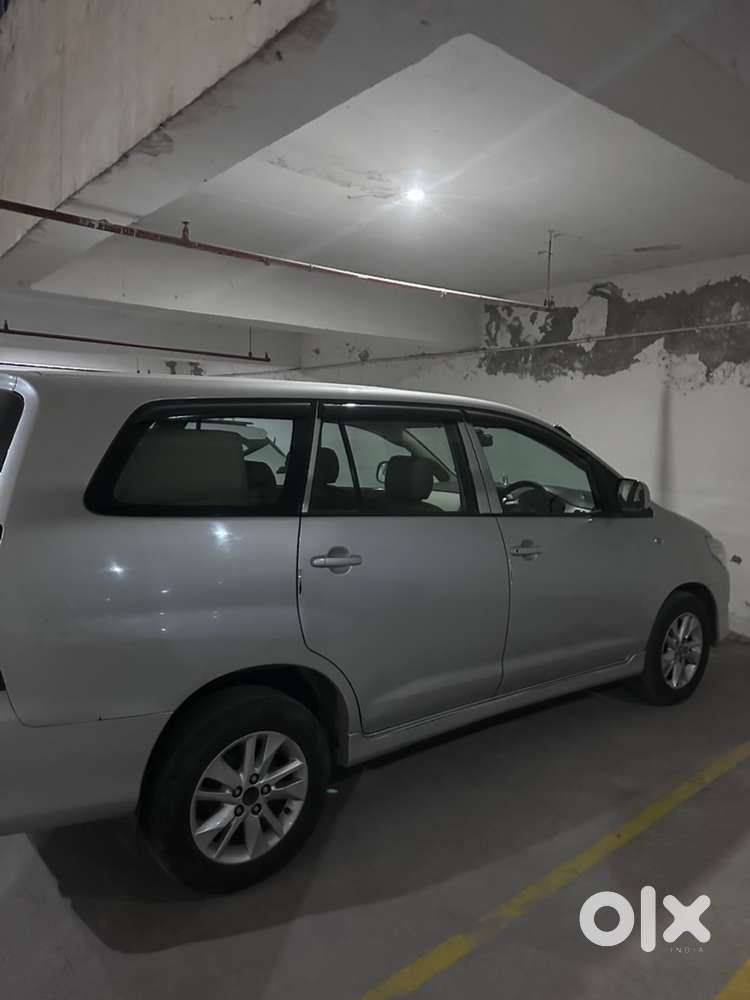 Toyota Innova Diesel 2012