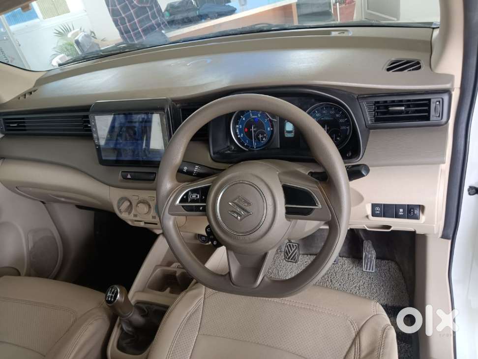 Maruti Suzuki Ertiga, 2023, Petrol