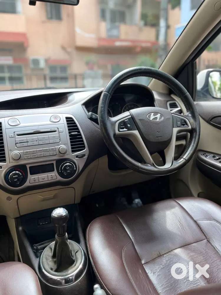 Hyundai I20 2010 Petrol 80000 Km Driven