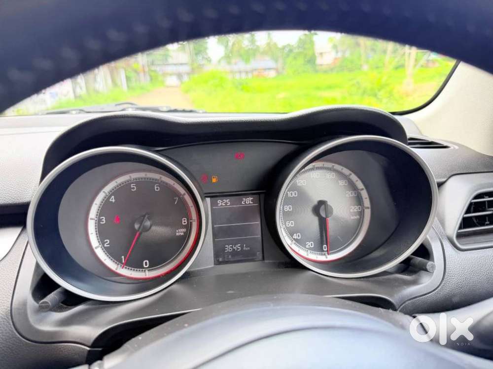 Maruti Suzuki Swift Vvt Zxi, 2023, Petrol