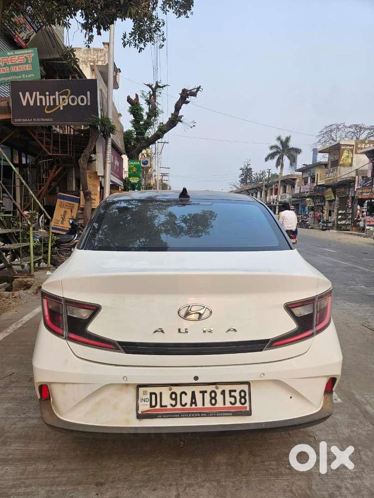 Hyundai Aura Cng & Hybrids 69000 Km Driven
