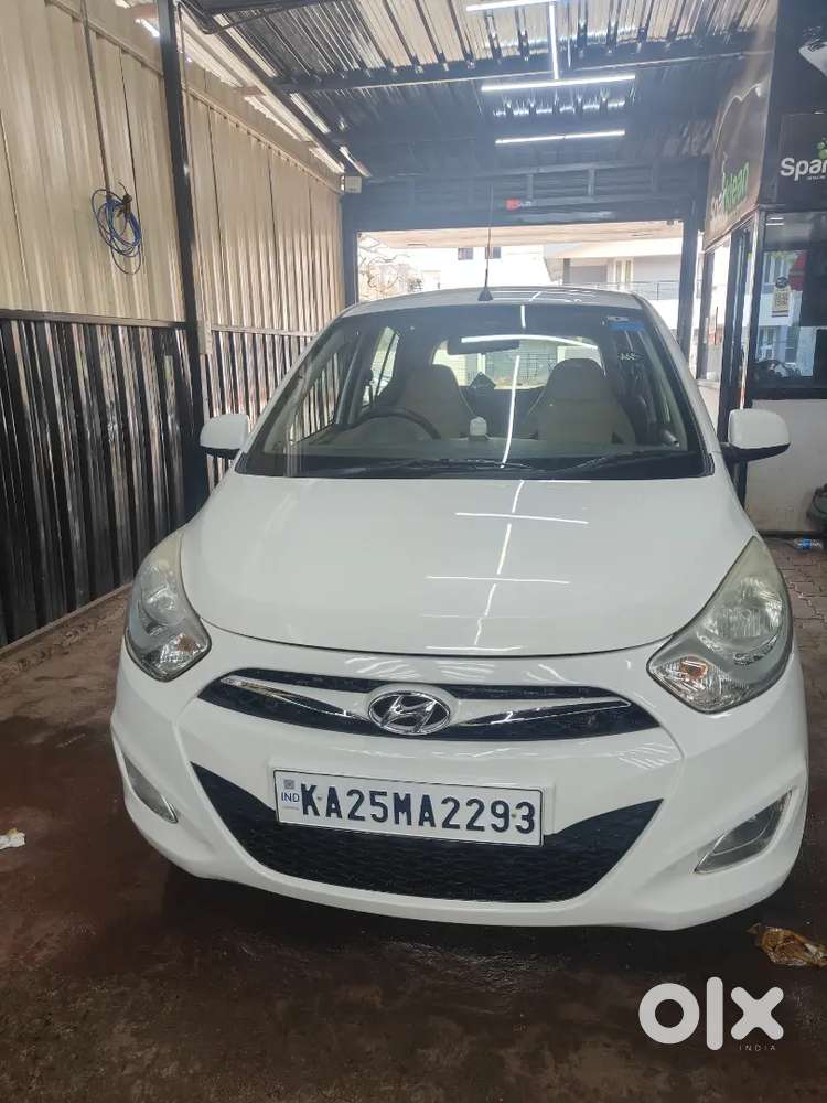 Hyundai I10 2014 Petrol And Lpg 75000 Km Driven. Well Maintained.