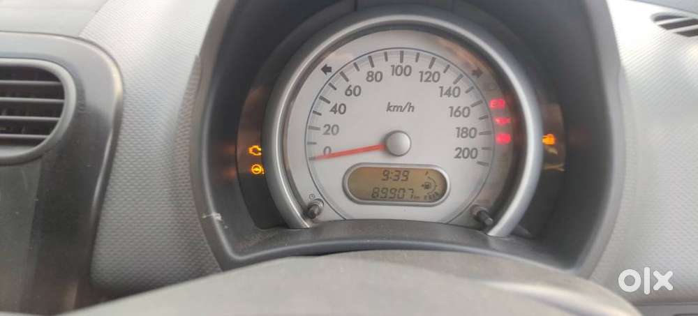 Maruti Suzuki Ritz Lxi, 2013, Petrol