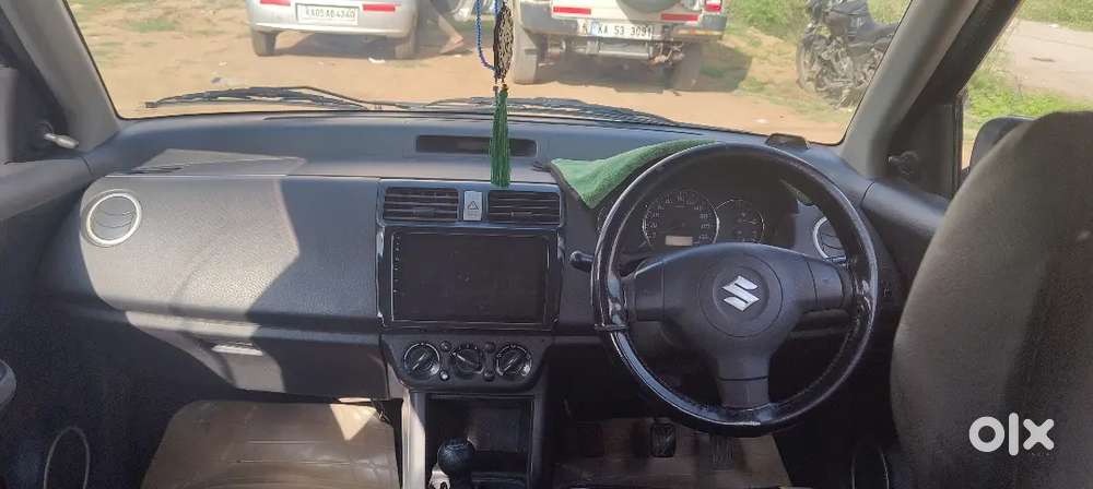 Maruti Suzuki Dzire 2011