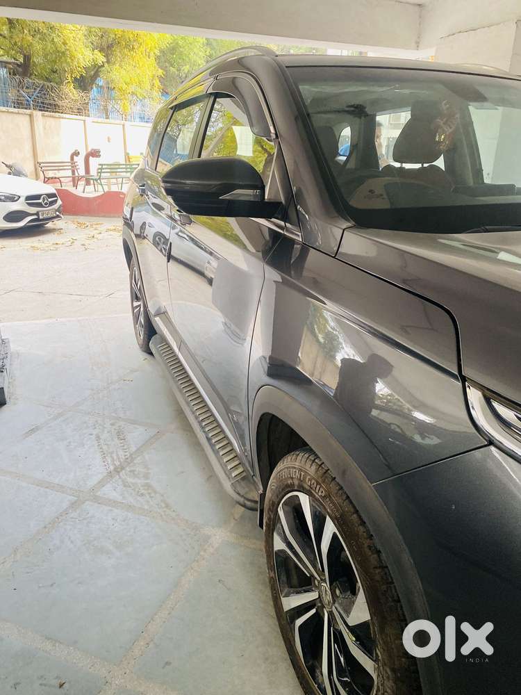 Mg Hector Plus Sharp Pro 1.5 Turbo Petrol Cvt 6 Str, 2024, Petrol