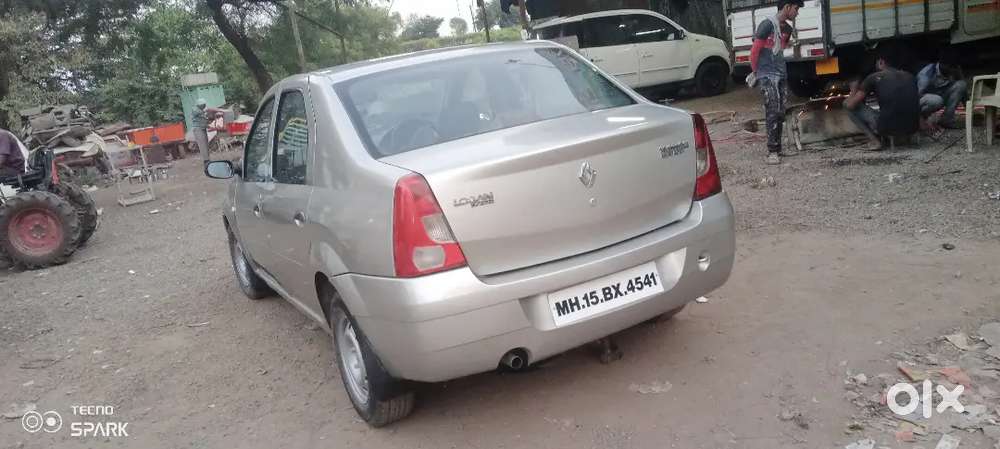 Mahindra Genio 2007