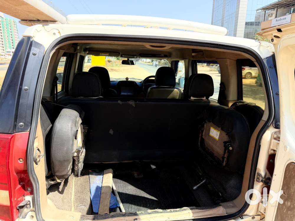 Mahindra Tuv 300 2018 Diesel Well Maintained