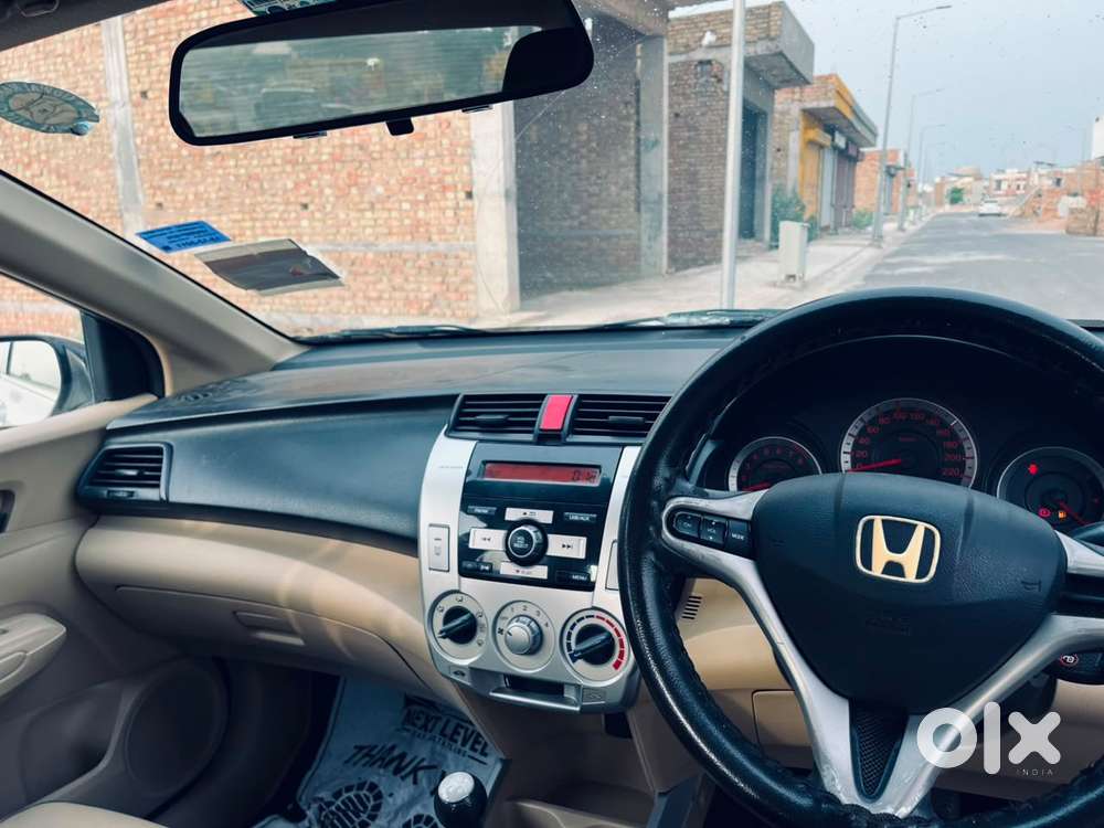 Honda City Corporate Edition, 2011, Petrol