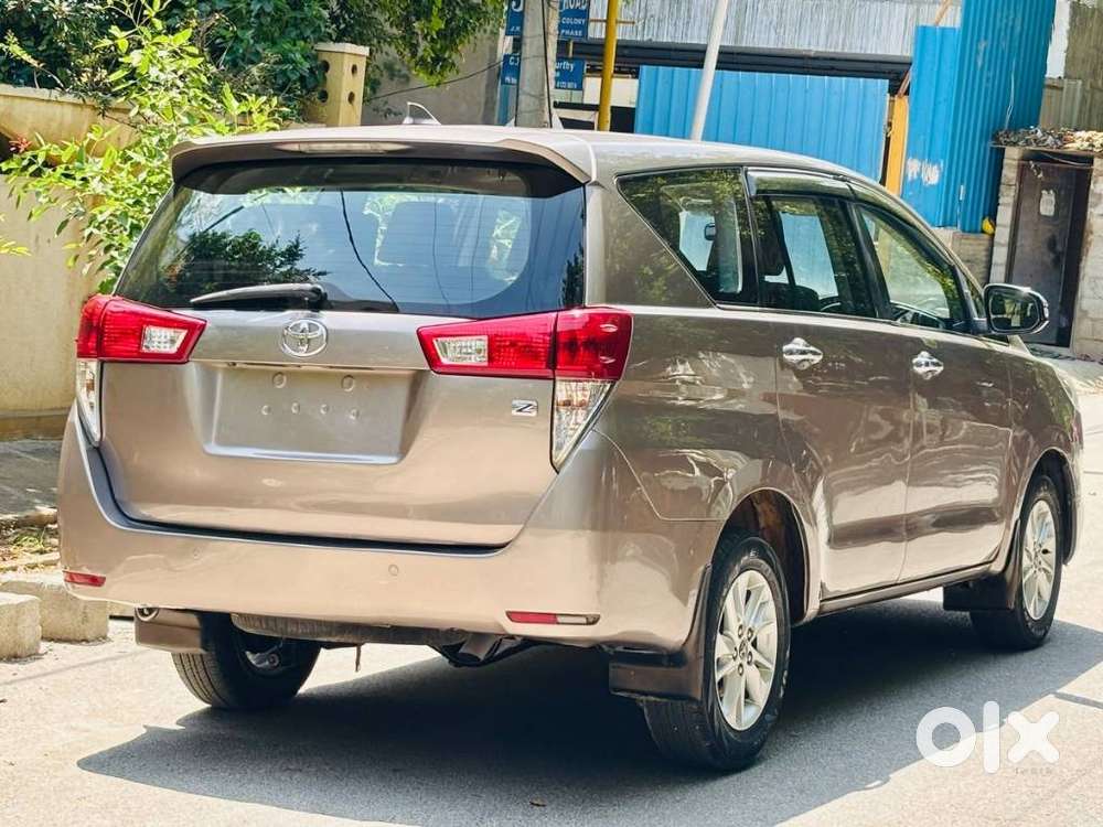 Toyota Innova Crysta 2.8z Automatic, 2017, Diesel