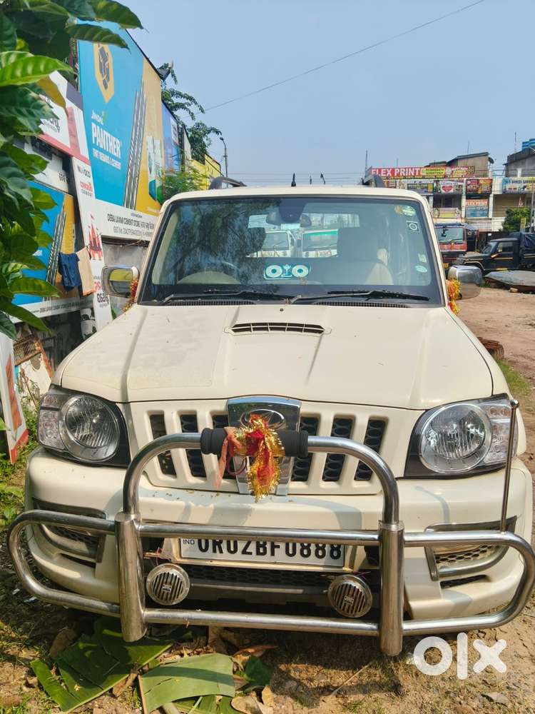 Mahindra Scorpio Classic 2011