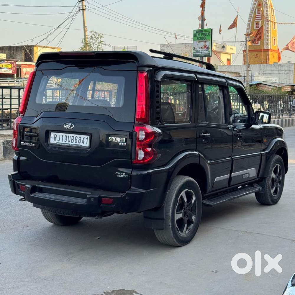 Mahindra Scorpio Classic 2.2 S 11 Mt 7 Str, 2015, Diesel