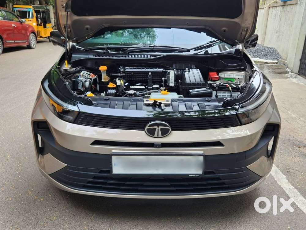 Tata Altroz Creative S, 2025, Petrol