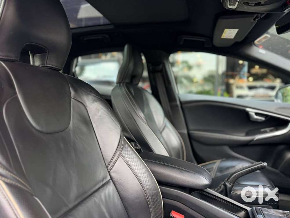 Volvo V40 D3 R Design, 2016, Diesel