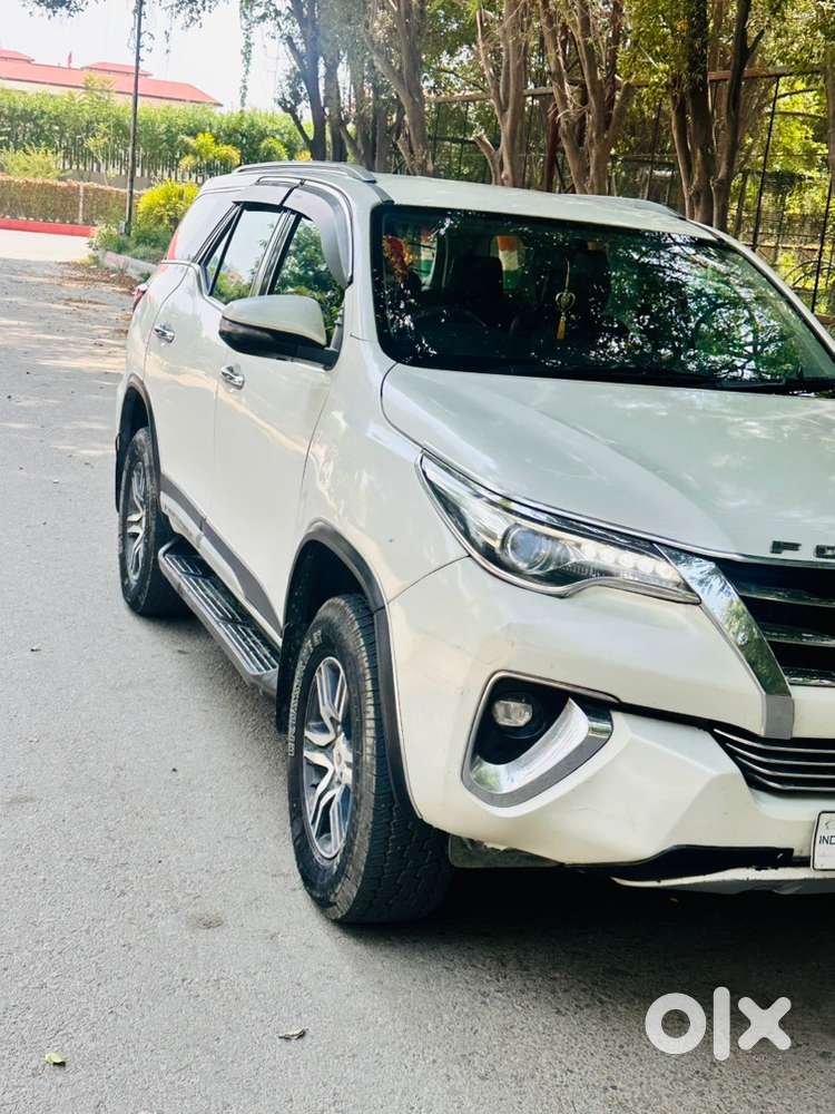 Toyota Fortuner Diesel 2019