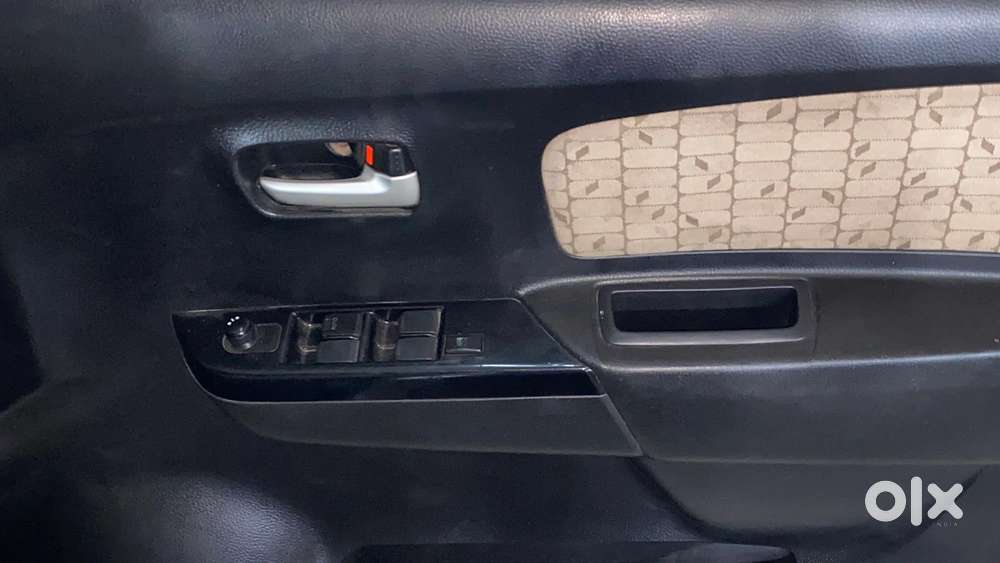 Maruti Suzuki Wagon R 1.0 Vxi, 2017, Petrol