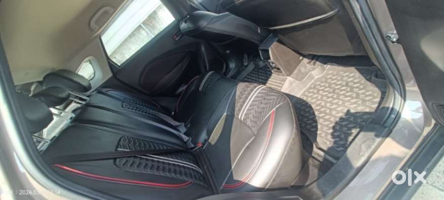 Maruti Suzuki Fronx Delta Plus 1.2 Ags, 2023, Petrol